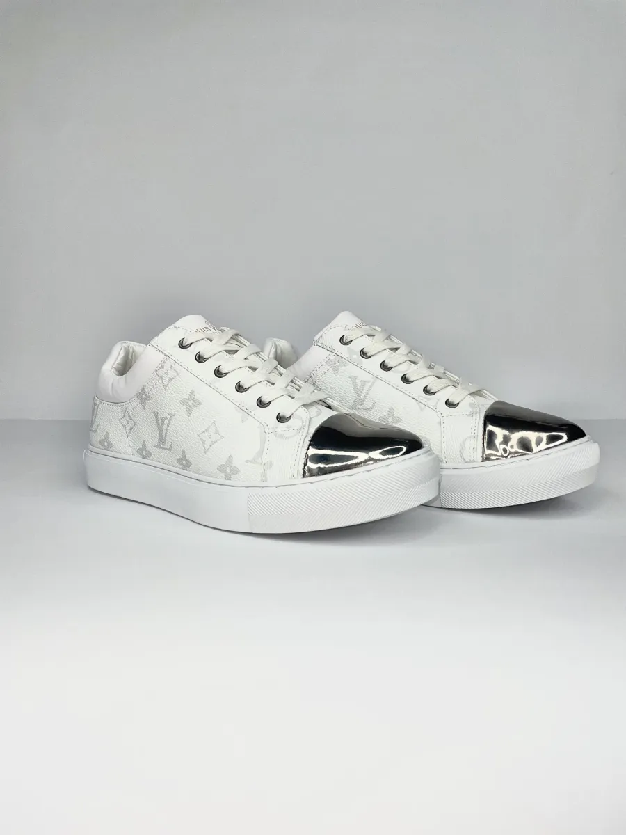 ZAPATILLA BLANCA PLATEADA