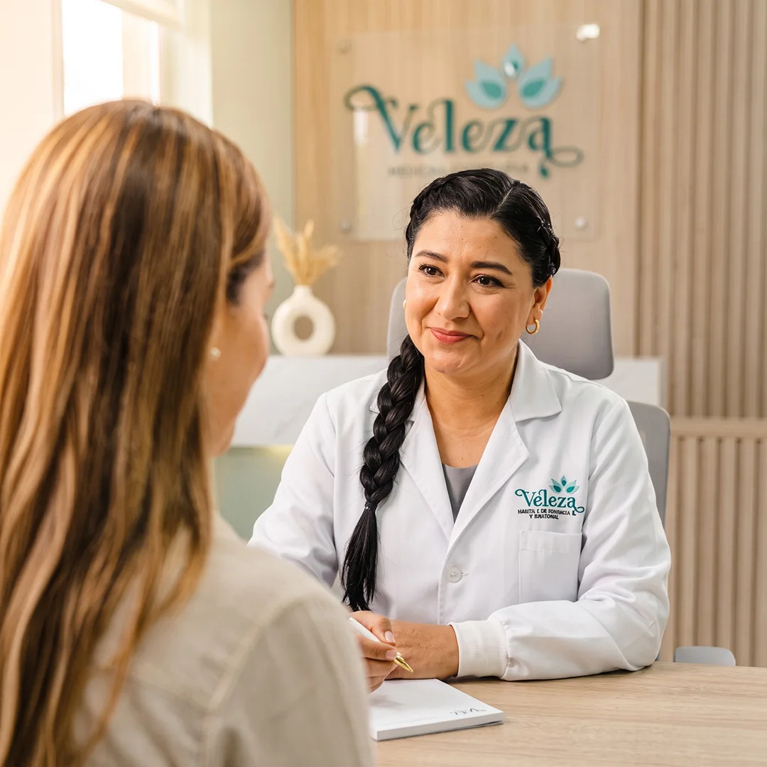 Consulta médica primera vez (90 a 120 min)